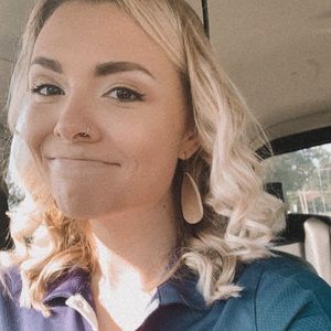 Meet your Posher, Karra